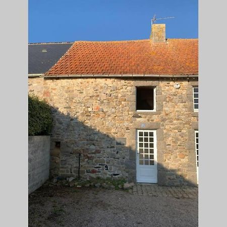 Sciotot - Bord De Mer - La Petite Maison Les Pieux Esterno foto
