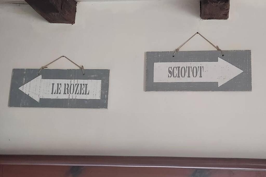 Sciotot - Bord De Mer - La Petite Maison Les Pieux Esterno foto